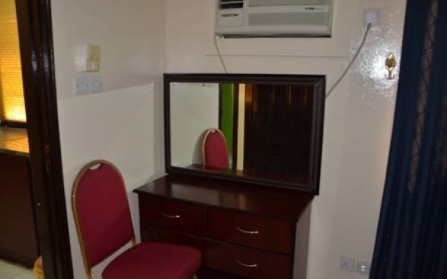 Golden Star Hotel