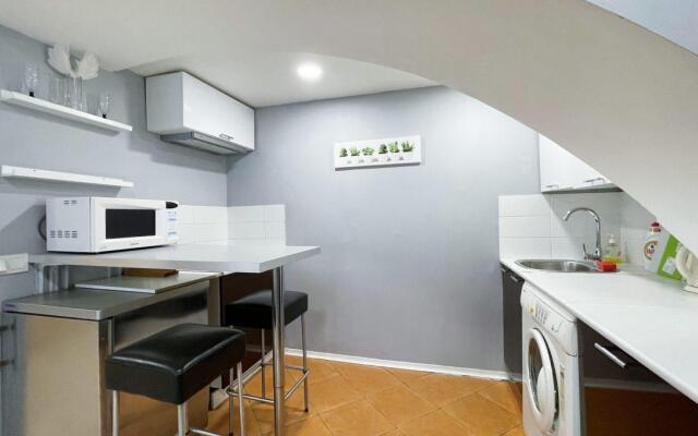 СуткиСпб на Литейном проспекте 49