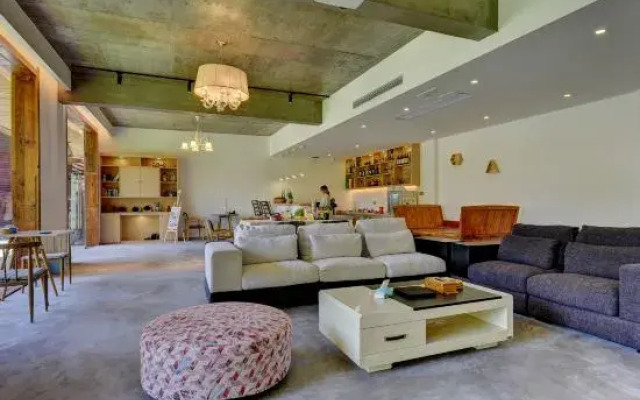 Jidu Leisure Holiday Hostel