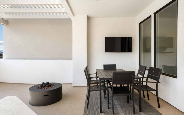 Paddle And Play 5 Bedroom Townhouse