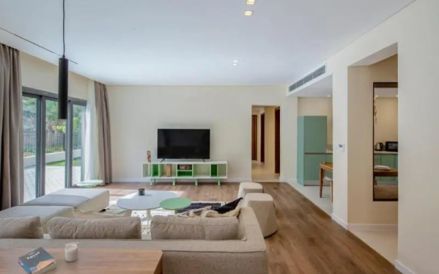 Rivera 2bedroom With Garden Eastown Near Ednc Mall