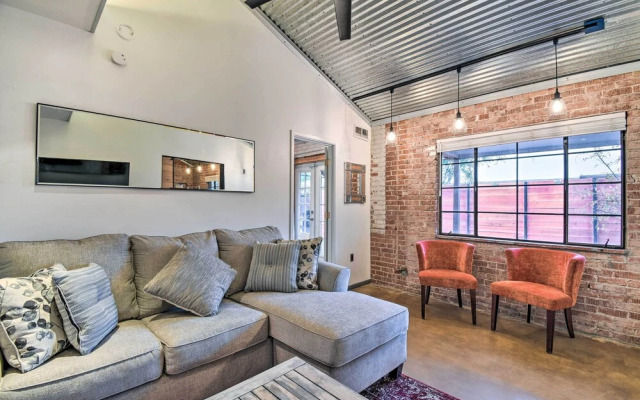 Phoenix Getaway w/ Patio, Near Roosevelt Row!
