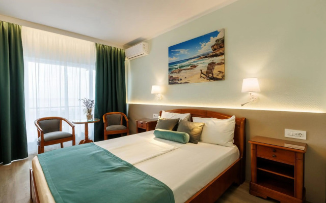 Hotel Comandor