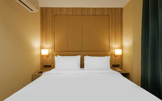 Sunday Hotel Vadodara
