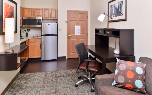 Staybridge Suites O'Fallon Chesterfield by IHG