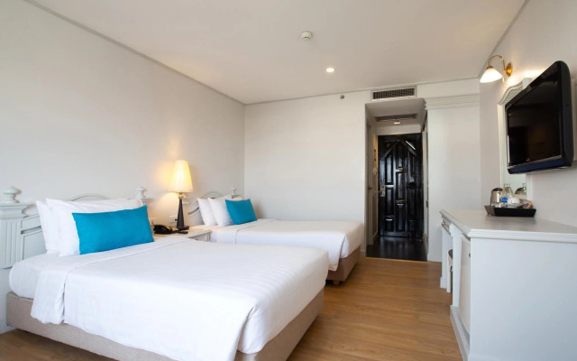 CH Hotel