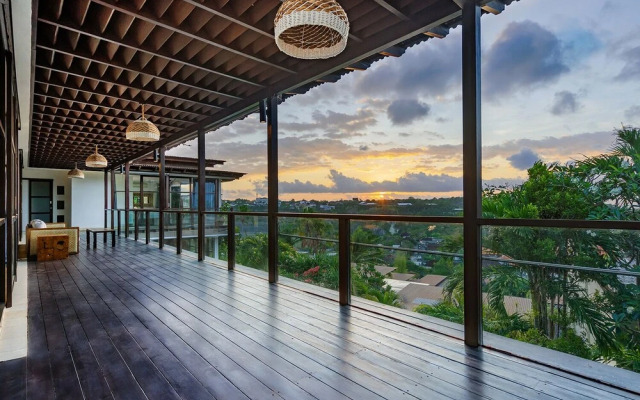 Olivia Estate