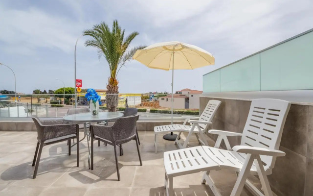 Gevoni Deluxe Suites