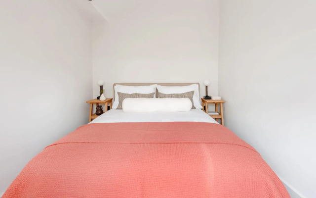 Notting Hill Gate Residence VI
