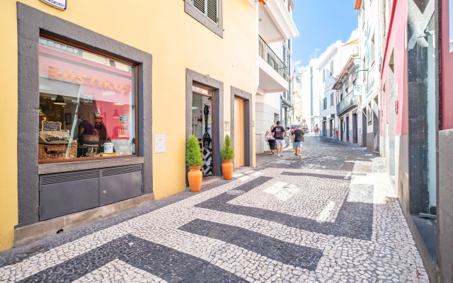 Cayres Suites Carmo