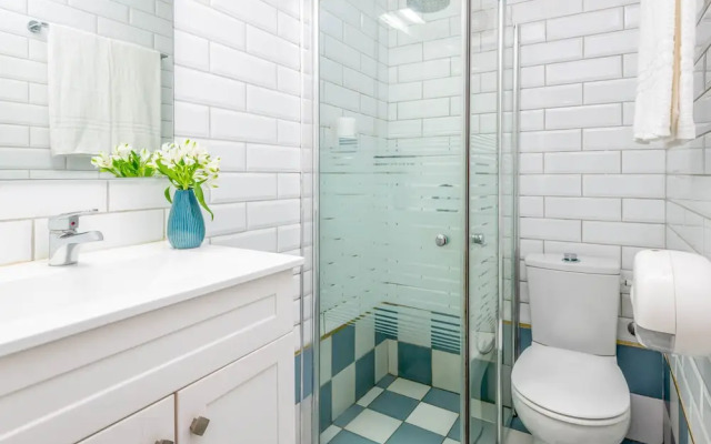 Gesher HaZiv TravelHotel