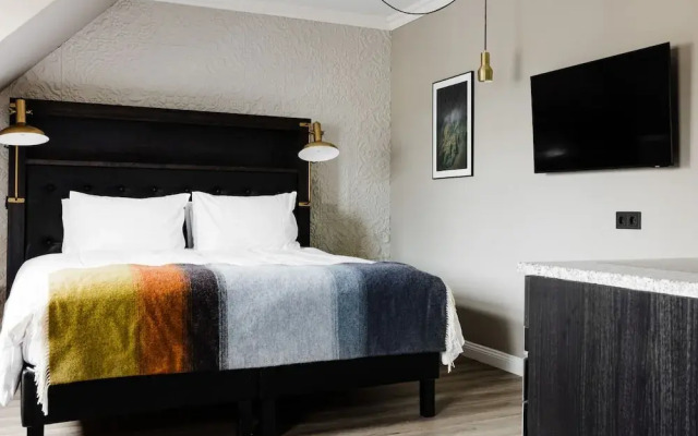 ODDSSON Downtown Hotel
