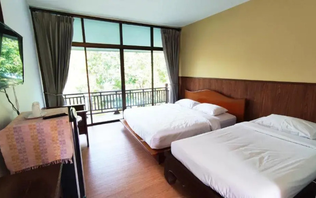 The Grand Jamjuree Resort Lamphun