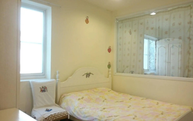 Phd's Guest House I