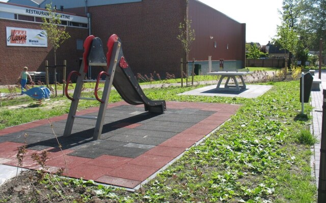 Detached Chalet With Microwave Near the Wadden Sea