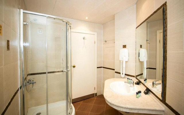 Imperial Palace Hotel & Spa