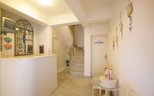 Tiniotissa Studios