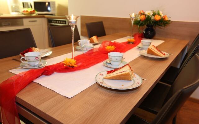 Spacious Apartment in Aschau im Zillertal With Balcony