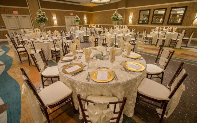 Holiday Inn San Antonio - Riverwalk by IHG