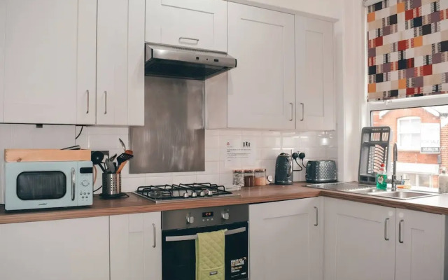 The Twickenham Apartment Near Strawberry Hill