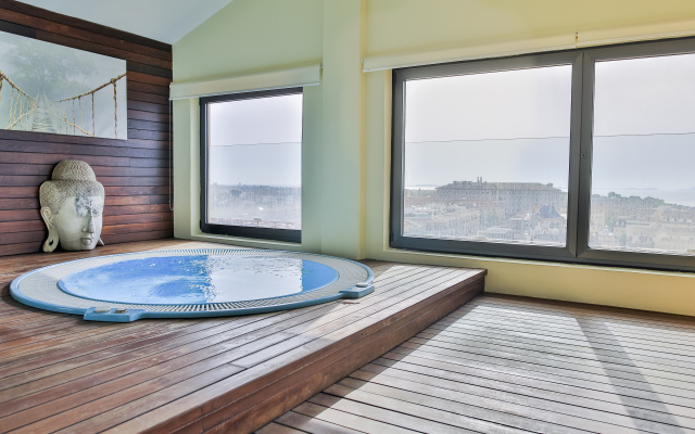 Hotel 525