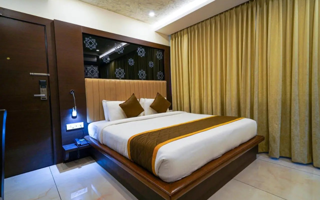 OYO Premium K R Puram
