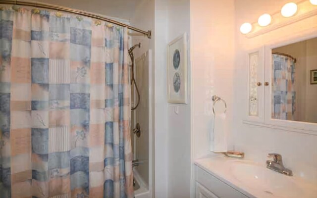 4 Beach Lovers Villa