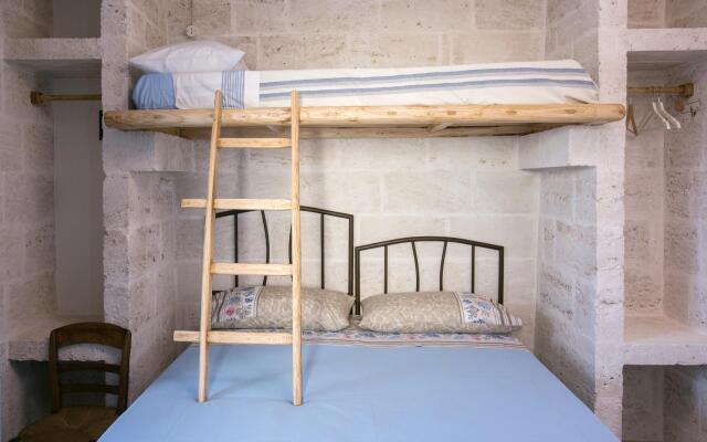 Villa with pool in Torre Suda