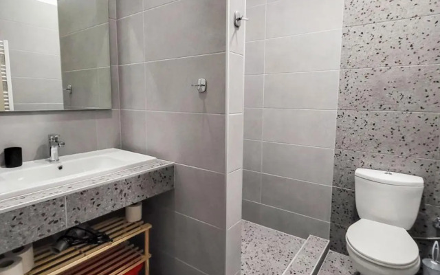 Varka Apartment