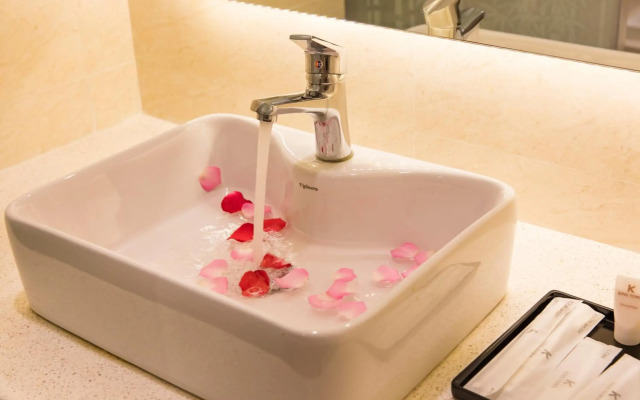 King Town Grand Hotel & Wedding Center