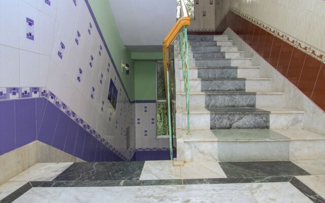 OYO 12896 Hotel Kahini