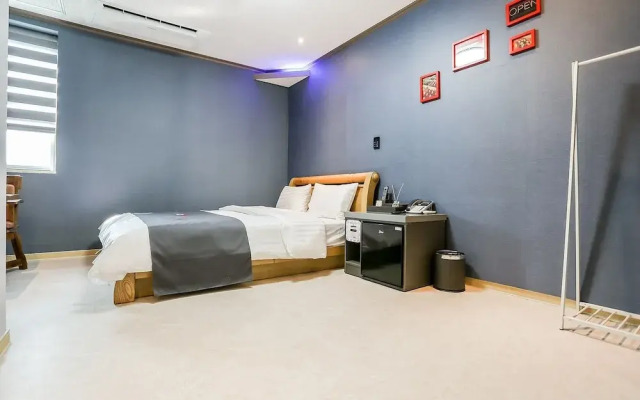 Yangyang JM Self Check-in Motel