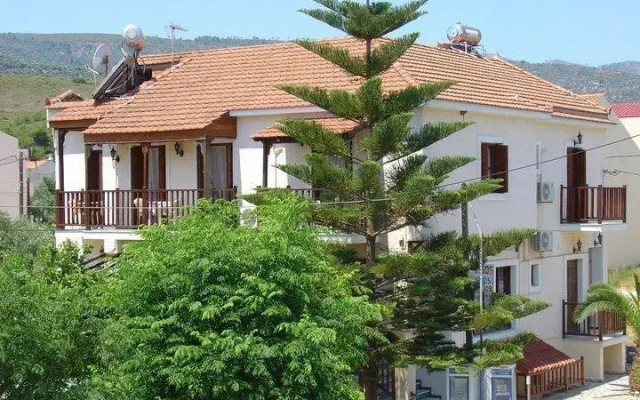 Studios Dionysos