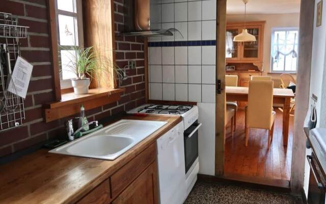 Nice Apartment in Weilmunster