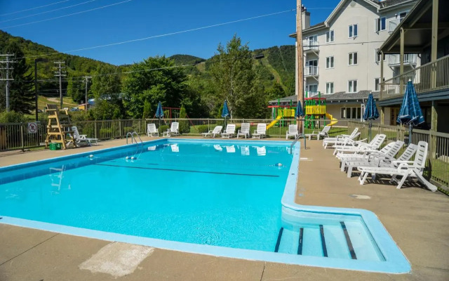 Stoneham Mountain Resort