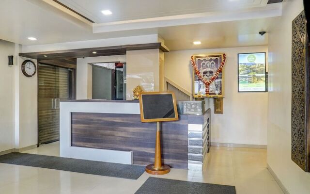 Treebo Trend Popular Hotel