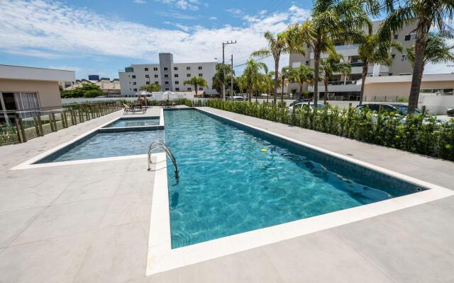 Apto c/piscina a 750m da Praia CCI105