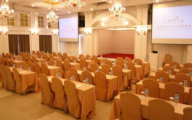 Shangrila Boutique Hotel
