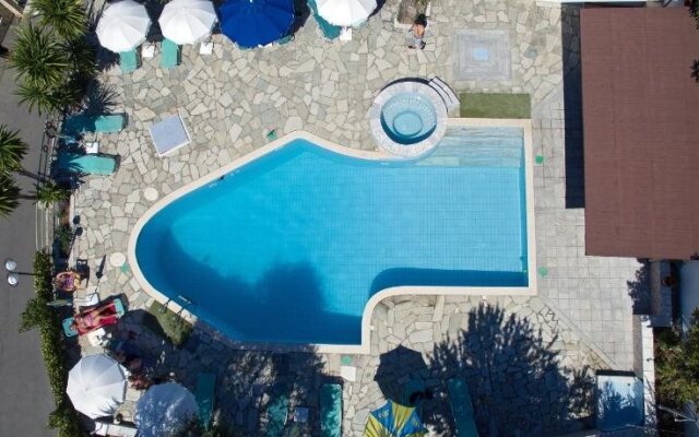 Villa Marinos