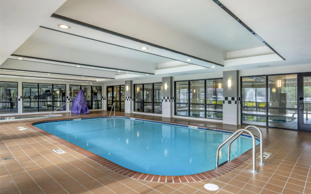 Best Western Plus Castlerock Inn & Suites