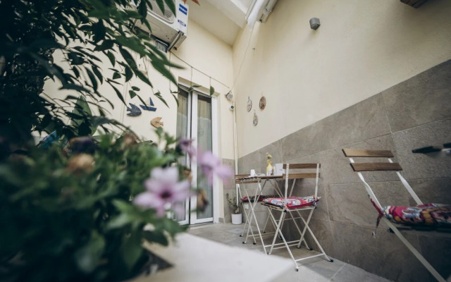 Dimora Fantasia Charme B&B