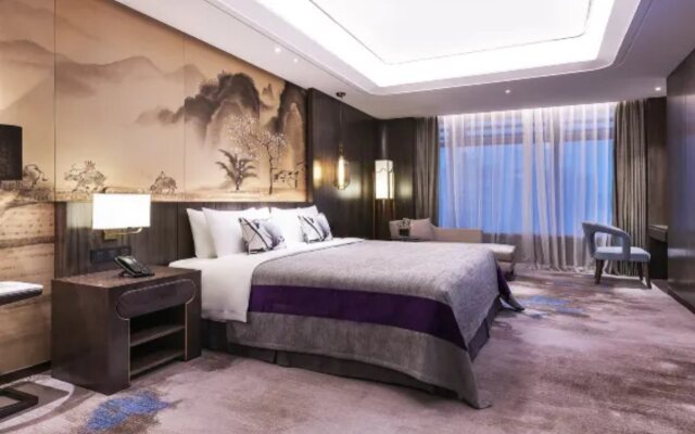 Funyard Hotel