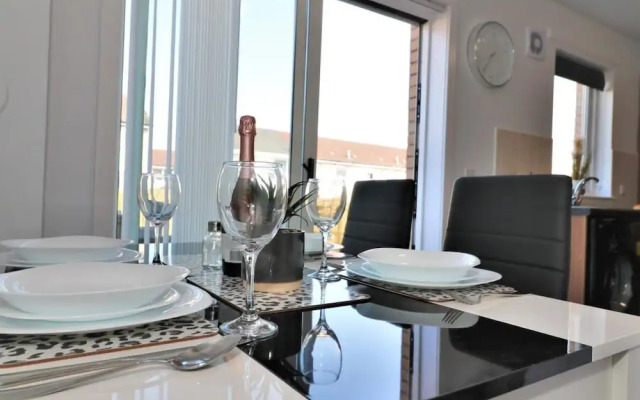 Whistleberry House - Hamilton