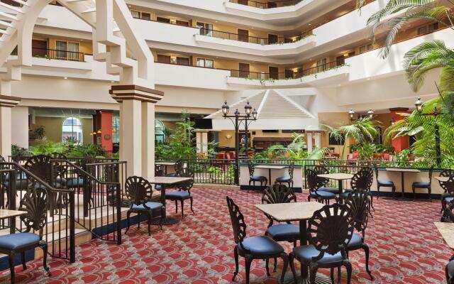 Embassy Suites by Hilton Montgomery Hotel & Conference Ctr