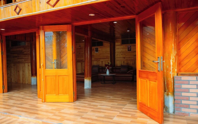 SaPa Village Retreat - Dine & Coffee