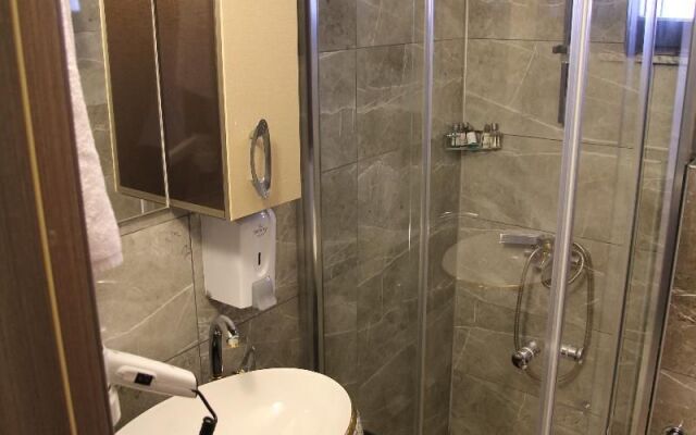 Caykent Suites Deluxe Hotel