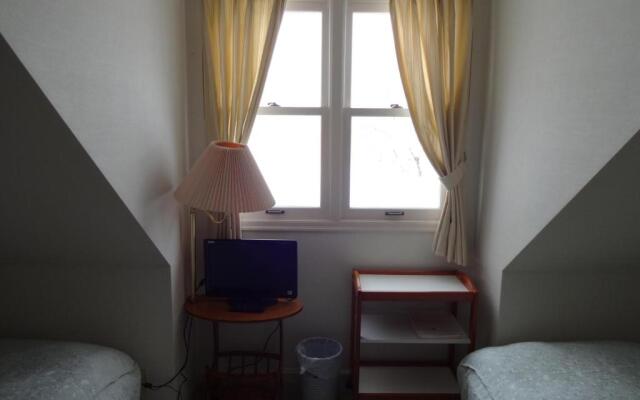 Guest House Bunk