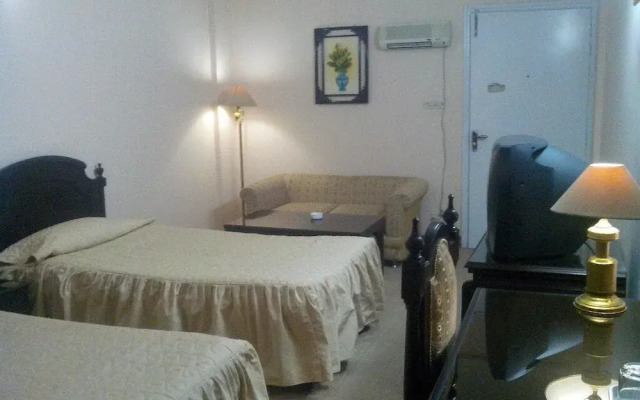 Savvana Inn