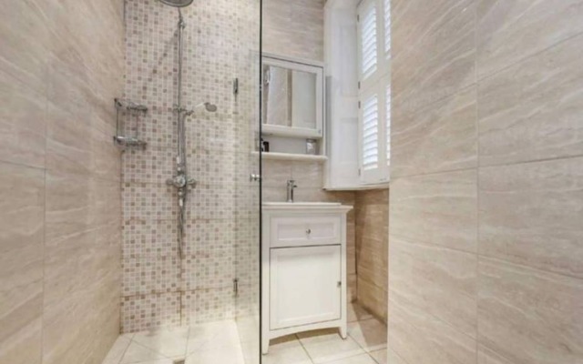 Charming 1 Bedroom Flat In Notting Hill