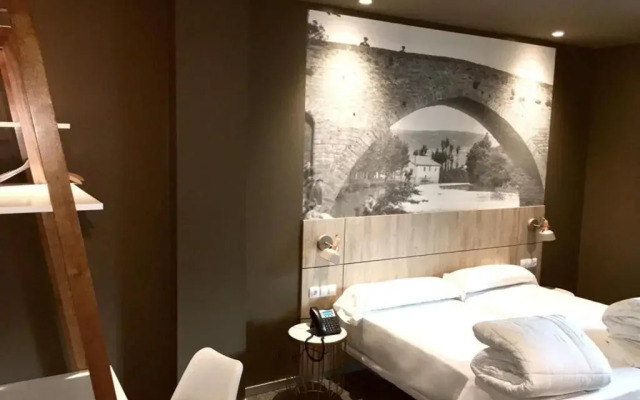 Hotel Landaben